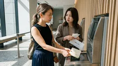 年金が入っても手元に残らないのはなぜ？65歳以上無職世帯の家計を公的データで見える化